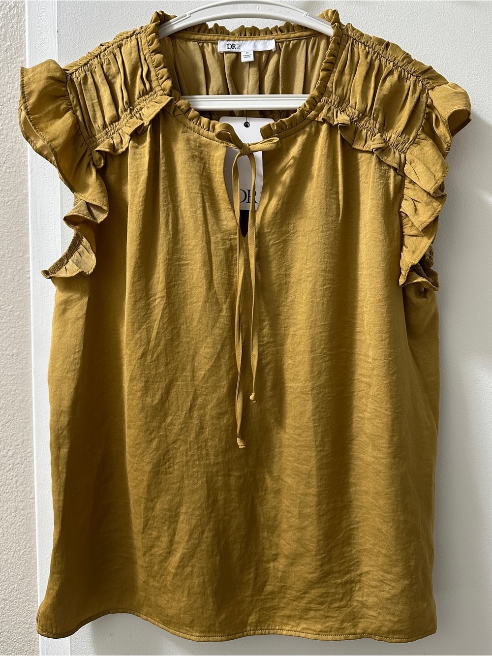 DR2 Mustard Ruffle-Tie Sleeveless Blouse